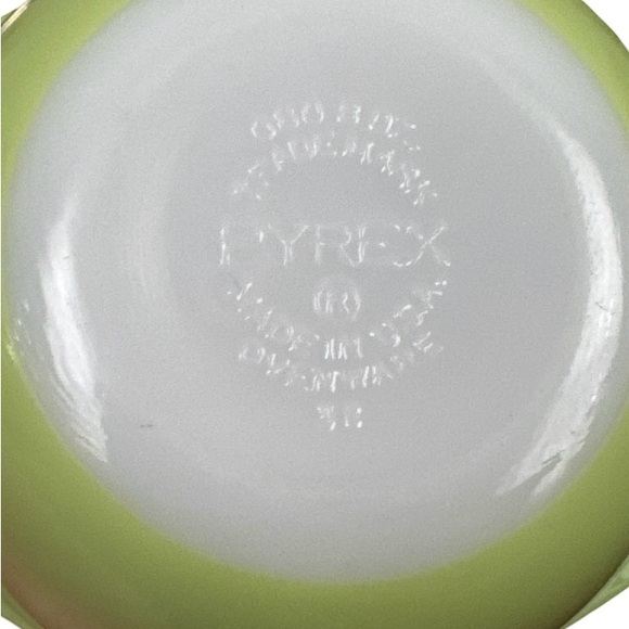 PYREX™️ vintage 080 8oz with lid (x2). Excellent vintage
Condition. - Picture 3 of 11